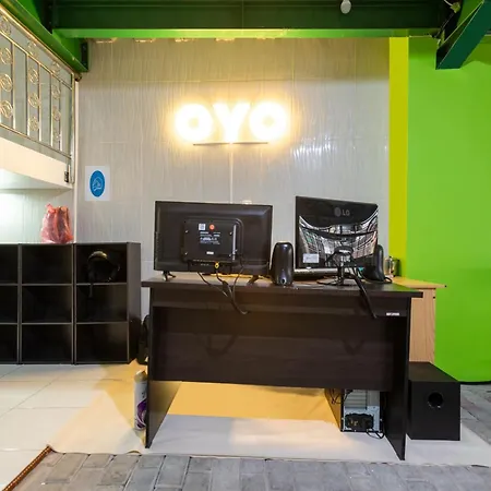 OYO 3284 Pademangan 3 Residence Near RSU Kemayoran-2